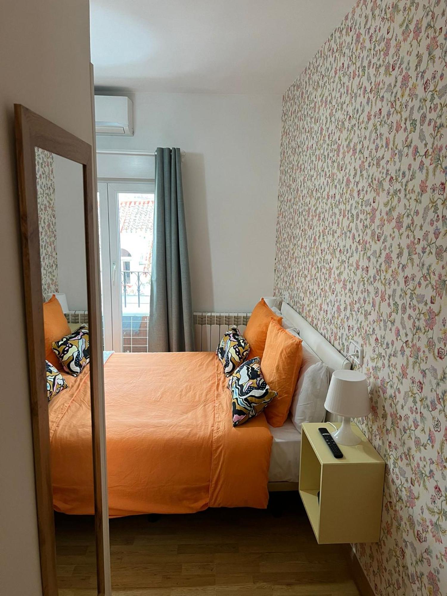 Hostal Flat55Madrid Extérieur photo