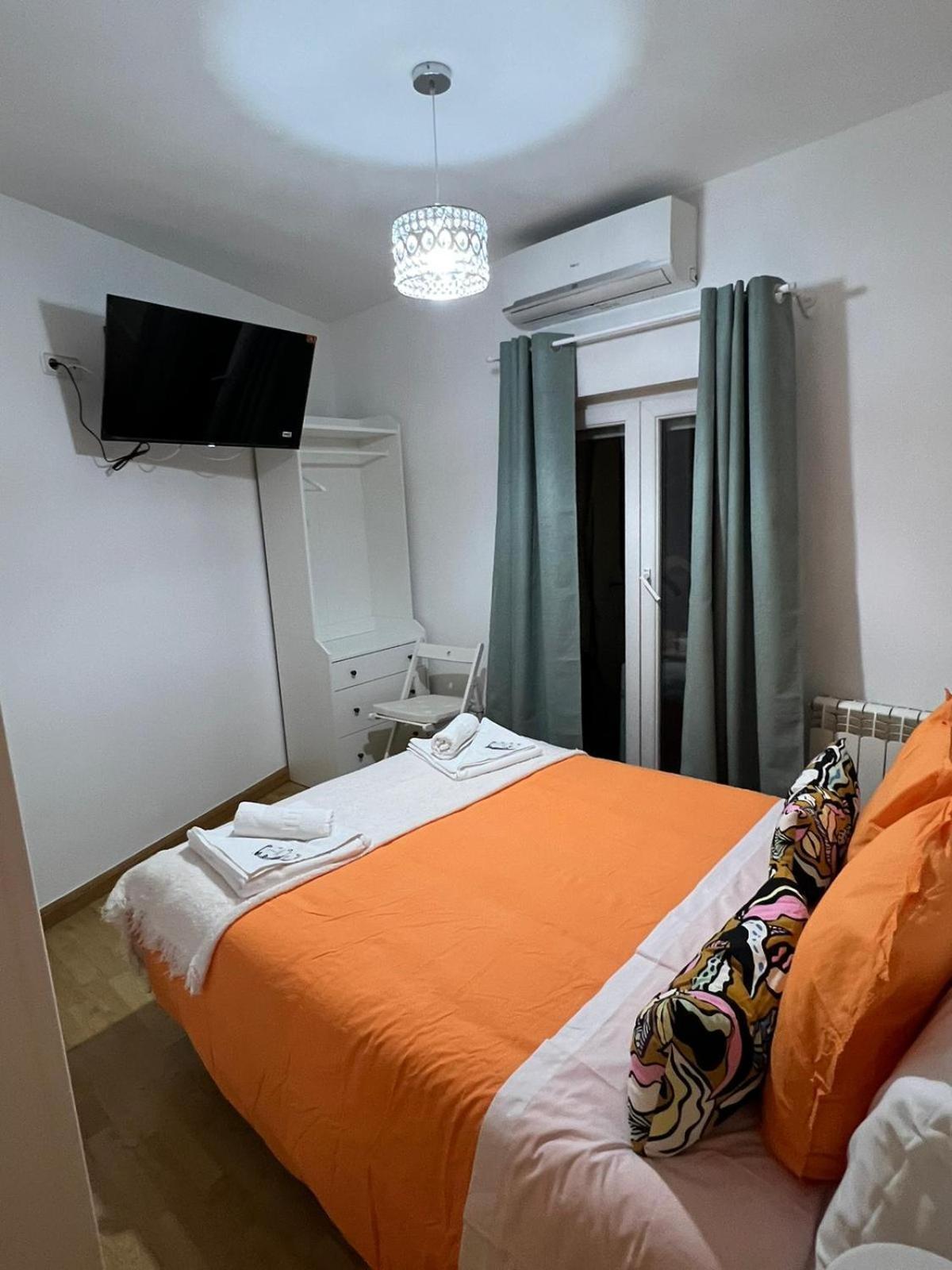 Hostal Flat55Madrid Extérieur photo