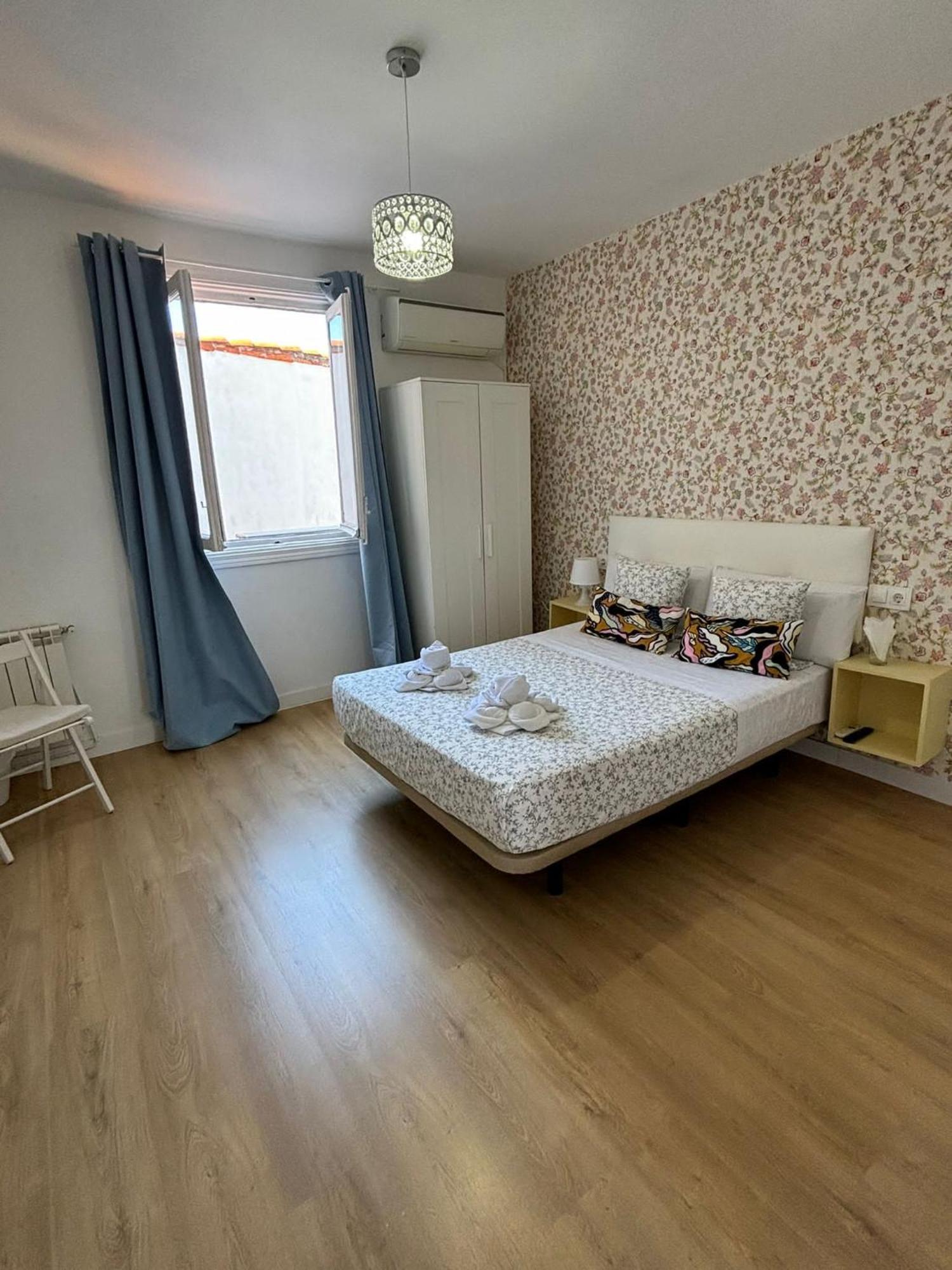 Hostal Flat55Madrid Extérieur photo