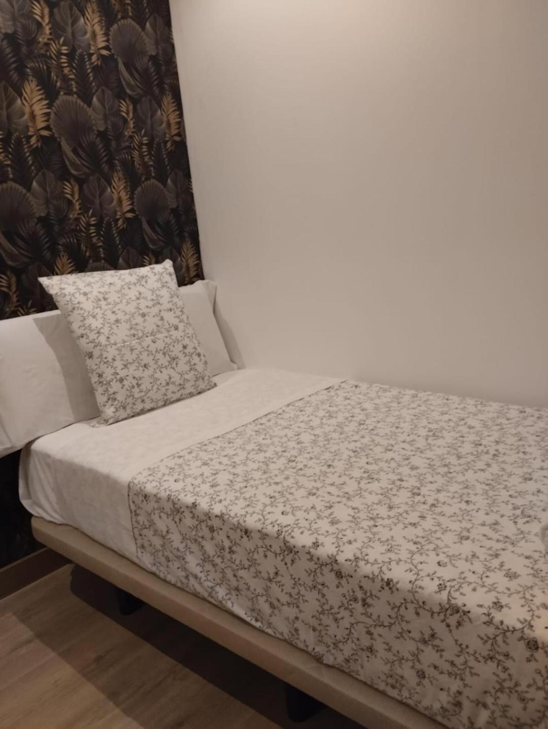 Hostal Flat55Madrid Extérieur photo